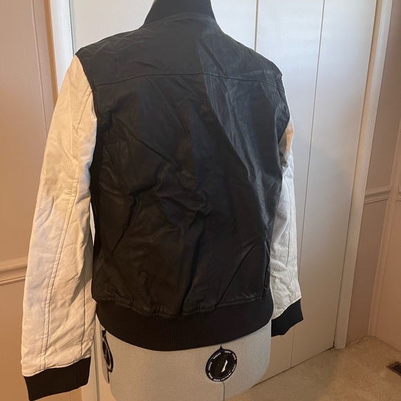 NWT Brave Soul Letter A Jacket. Size L (14). - Picture 2 of 3